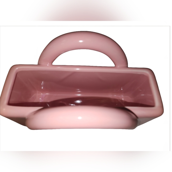 NWT Glam Designer G Logo CeramicVase Pink Designer Vase USA Vase Only - Picture 7 of 9